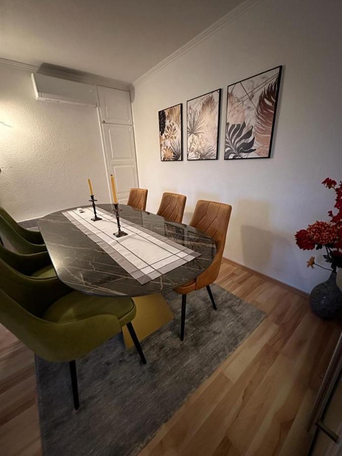 דירות ליבנו Apartman Jaca מראה חיצוני תמונה